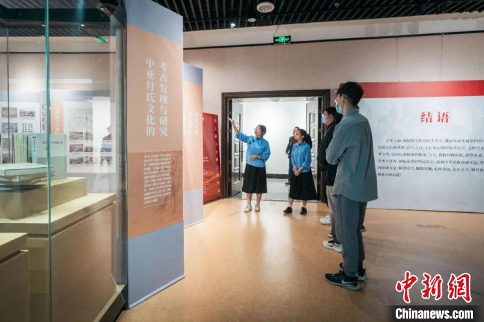 “丝路丹心——黄文弼与丝绸之路”特展在beat365唯一官网开展。　马骞 摄